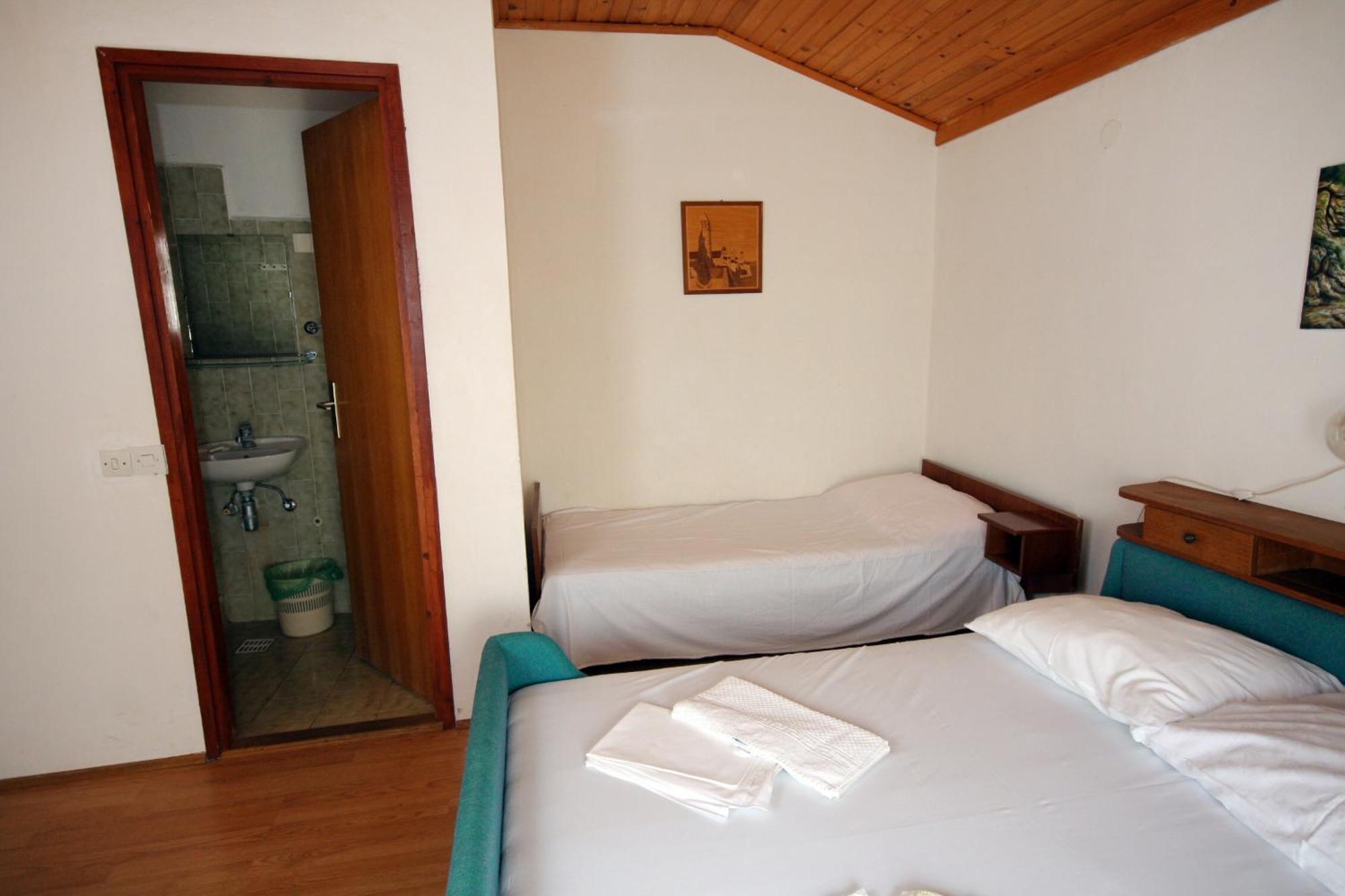 Apartments By The Sea Suha Punta, Rab - 5050 Kampor Habitación foto